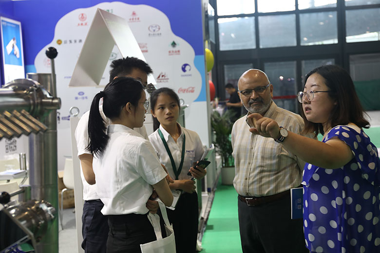 進擊上海包裝展，展現(xiàn)雷茨節(jié)能風(fēng)機之美